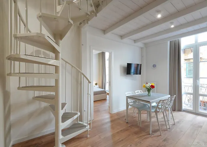 Maison Cuto アパート *